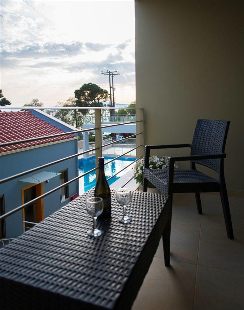Mantinia Bay Hotel Kalamata Ngoại thất bức ảnh