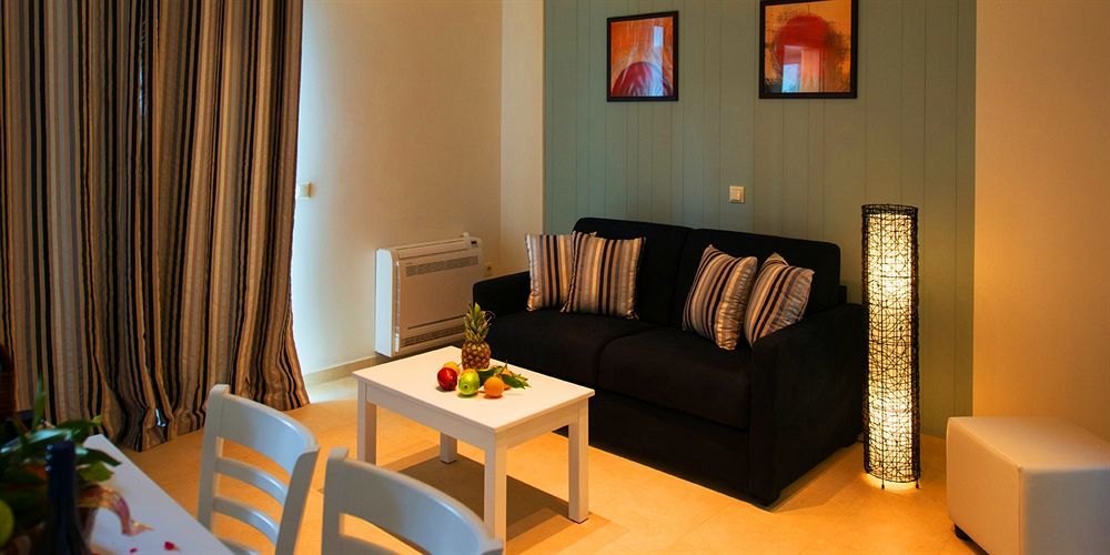 Mantinia Bay Hotel Kalamata Ngoại thất bức ảnh