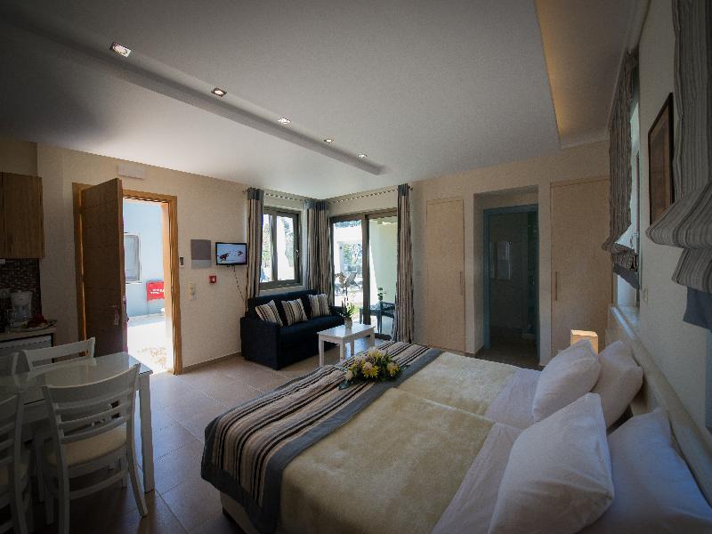 Mantinia Bay Hotel Kalamata Ngoại thất bức ảnh